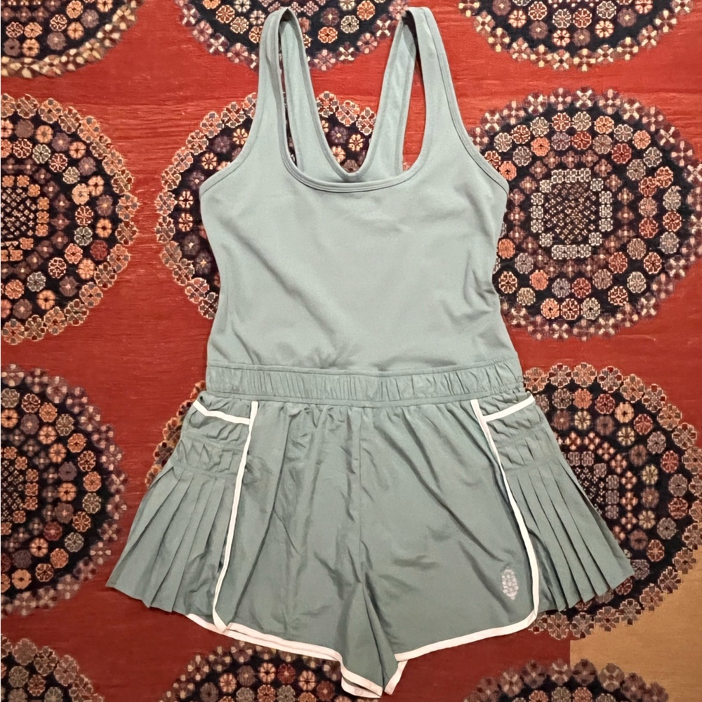 FP Movement by Free People Workout Shortsie Romper Sz Small